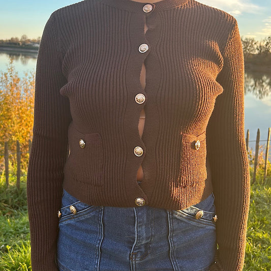 Pull avec boutons